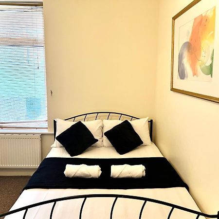 Aldgate Holiday Rooms Londres Exterior foto