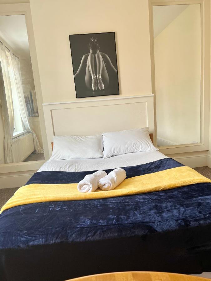 Aldgate Holiday Rooms Londres Exterior foto