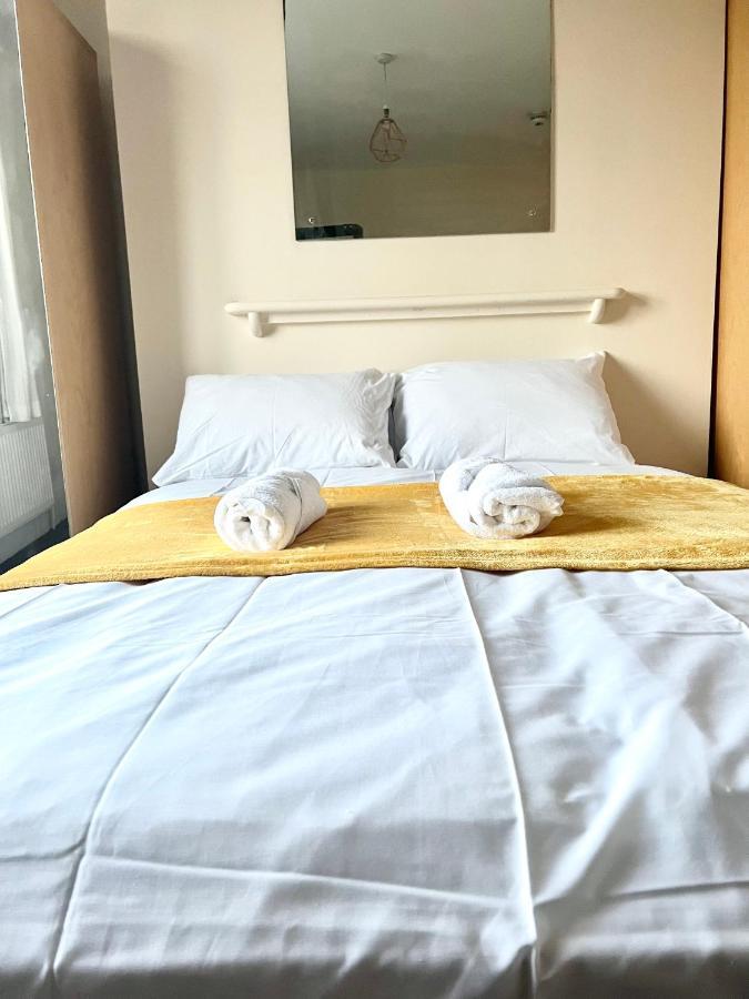 Aldgate Holiday Rooms Londres Exterior foto