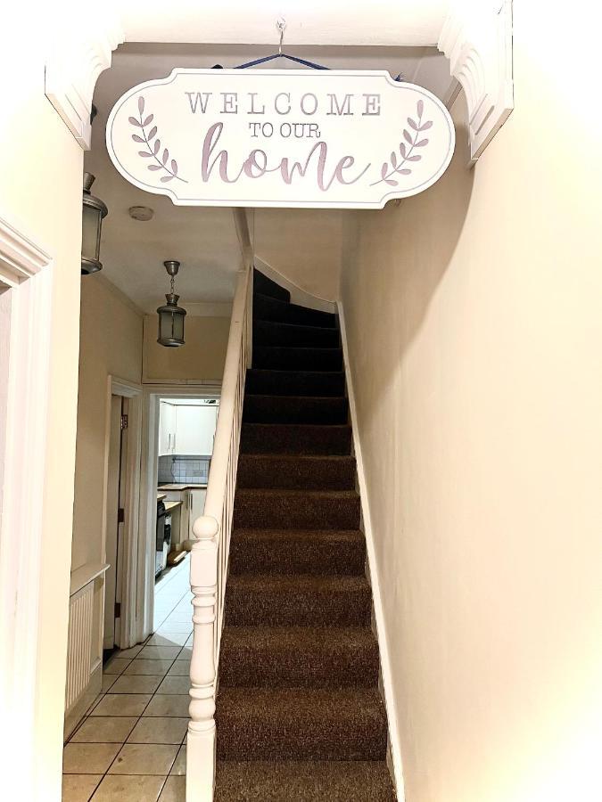 Aldgate Holiday Rooms Londres Exterior foto