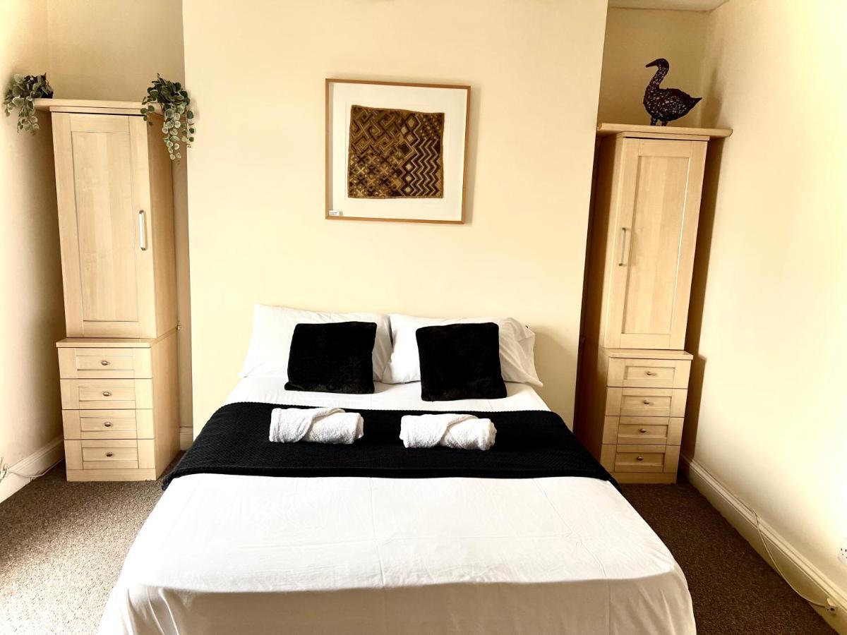 Aldgate Holiday Rooms Londres Exterior foto